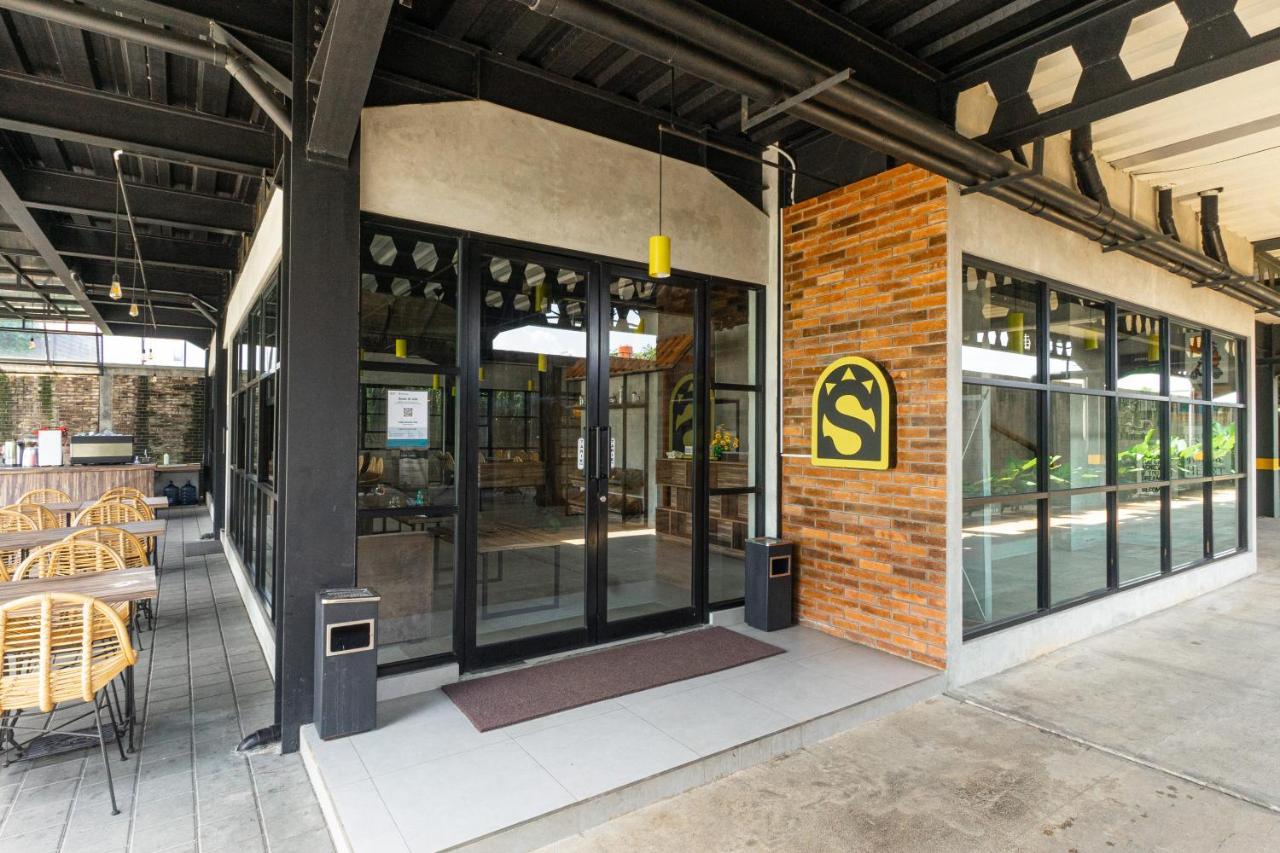 Hotel Summerville マジャレンカ エクステリア 写真